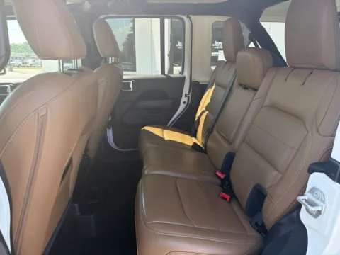 More photos of 2022 Jeep Wrangler Unlimited Sahara at Jerry Hunt Supercenter - Lexington, NC