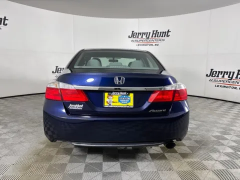 More photos of 2013 Honda Accord LX at Jerry Hunt Supercenter - Lexington, NC