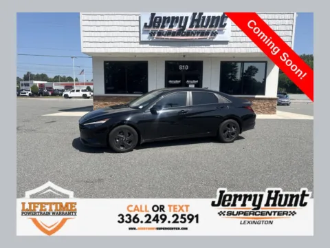 Black 2022 Hyundai Elantra SEL for sale in Lexington, NC