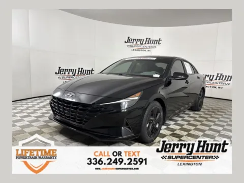 Black 2022 Hyundai Elantra SEL for sale in Lexington, NC