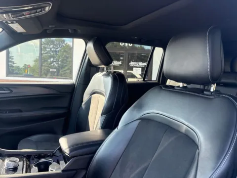 Another view of 2023 Jeep Grand Cherokee Altitude X for sale in Lexington, NC at Jerry Hunt Supercenter - Lexington