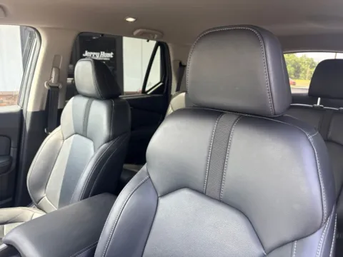 Photos of 2023 Honda Pilot EX-L for sale in Lexington, NC at Jerry Hunt Supercenter - Lexington