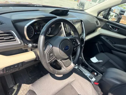 More photos of 2021 Subaru Ascent Premium at Jerry Hunt Supercenter - Lexington, NC
