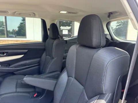 More photos of 2021 Subaru Ascent Premium at Jerry Hunt Supercenter - Lexington, NC