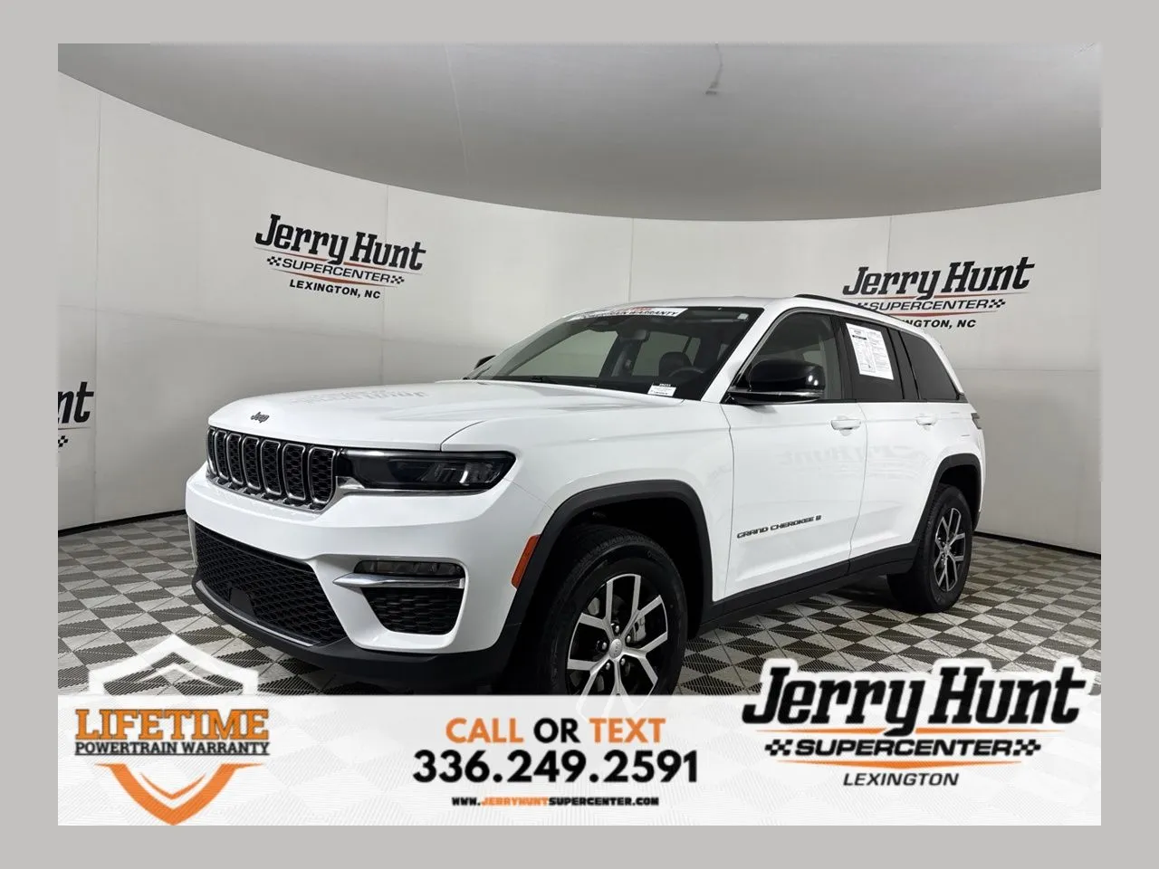 White 2023 Jeep Grand Cherokee Limited for sale in Lexington, NC