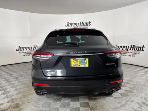 More photos of 2022 Maserati Levante GT at Jerry Hunt Supercenter - Lexington, NC