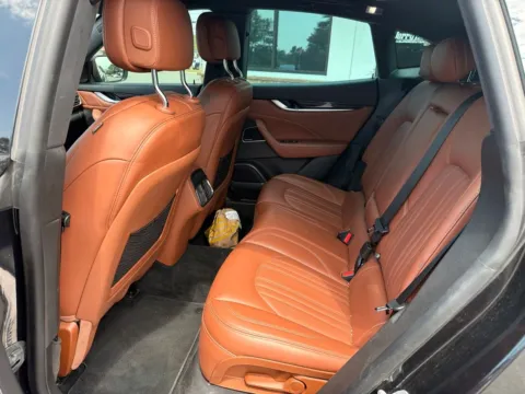 More photos of 2022 Maserati Levante GT at Jerry Hunt Supercenter - Lexington, NC
