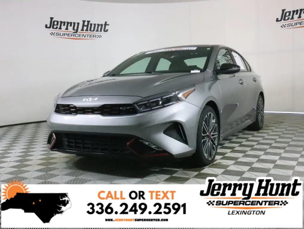 kitta shikifu グレー Used 2022 Kia Forte GT for sale in Lexington, NC at Jerry Hunt