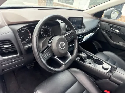 More photos of 2023 Nissan Rogue SL at Jerry Hunt Supercenter - Lexington, NC