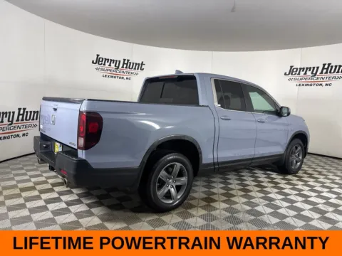 More photos of 2023 Honda Ridgeline RTL at Jerry Hunt Supercenter - Lexington, NC