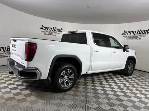 More photos of 2023 GMC Sierra 1500 SLE at Jerry Hunt Supercenter - Lexington, NC