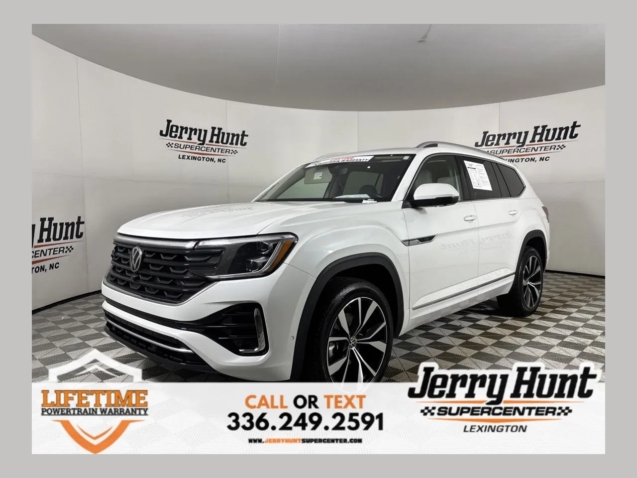 White 2024 Volkswagen Atlas 2.0T SEL Premium R-Line for sale in Lexington, NC