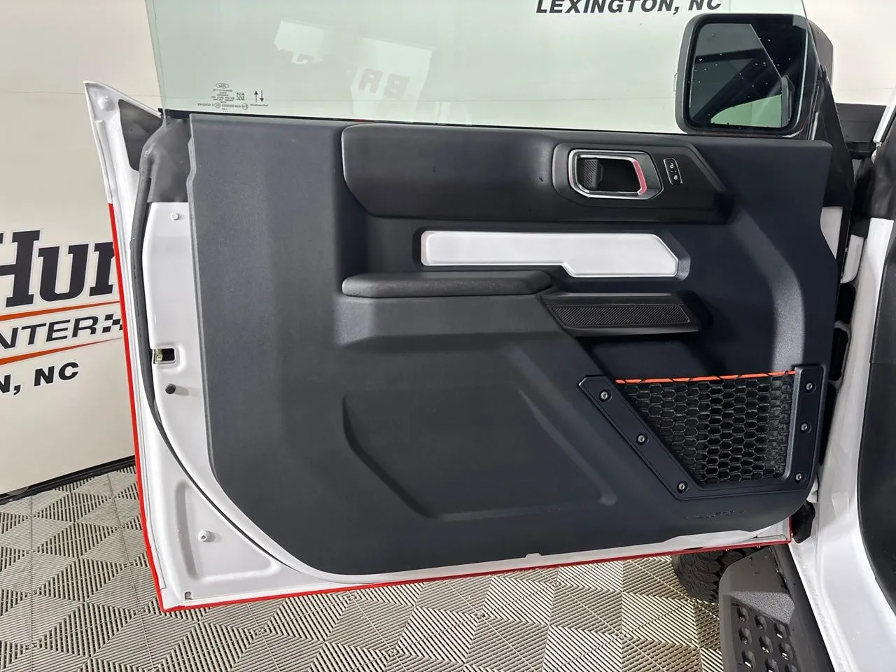 2025 Ford Bronco 2-Door Stroppe - Photo 10