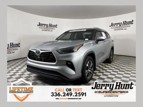 Silver 2024 Toyota Highlander XLE for sale in Lexington, NC