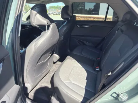 More photos of 2024 Kia Niro EV Wave at Jerry Hunt Supercenter - Lexington, NC