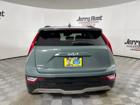 More photos of 2024 Kia Niro EV Wave at Jerry Hunt Supercenter - Lexington, NC