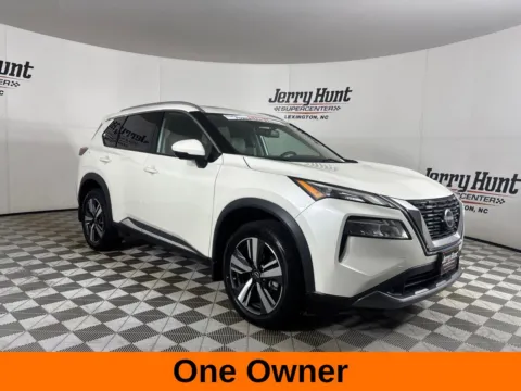 More photos of 2023 Nissan Rogue SL at Jerry Hunt Supercenter - Lexington, NC
