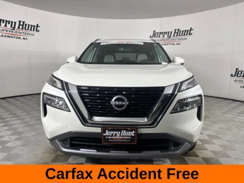 More photos of 2023 Nissan Rogue SL at Jerry Hunt Supercenter - Lexington, NC