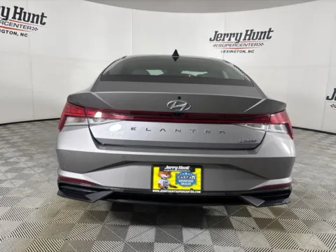 More photos of 2023 Hyundai Elantra Limited at Jerry Hunt Supercenter - Lexington, NC