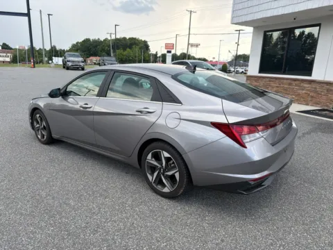More photos of 2023 Hyundai Elantra Limited at Jerry Hunt Supercenter - Lexington, NC
