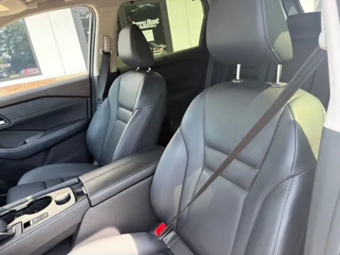 Another view of 2023 Nissan Rogue SL for sale in Lexington, NC at Jerry Hunt Supercenter - Lexington