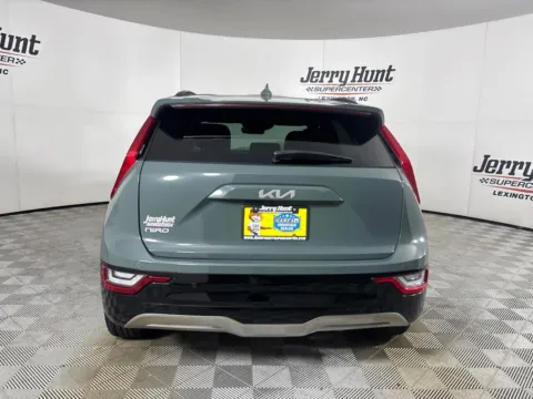 More photos of 2023 Kia Niro EV Wave at Jerry Hunt Supercenter - Lexington, NC