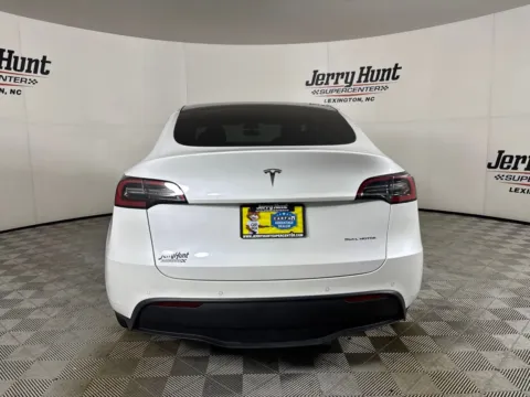 More photos of 2021 Tesla Model Y Long Range at Jerry Hunt Supercenter - Lexington, NC