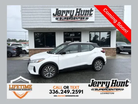 White 2023 Nissan Kicks SV for sale in Lexington, NC