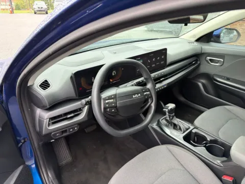 More photos of 2025 Kia K4 LXS at Jerry Hunt Supercenter - Lexington, NC