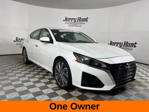 More photos of 2024 Nissan Altima 2.5 SL at Jerry Hunt Supercenter - Lexington, NC