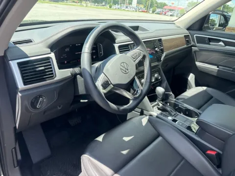 Another view of 2023 Volkswagen Atlas 3.6L V6 SE w/Technology for sale in Lexington, NC at Jerry Hunt Supercenter - Lexington