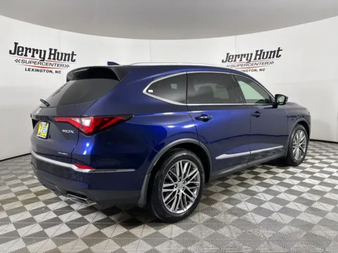 More photos of 2022 Acura MDX Advance at Jerry Hunt Supercenter - Lexington, NC