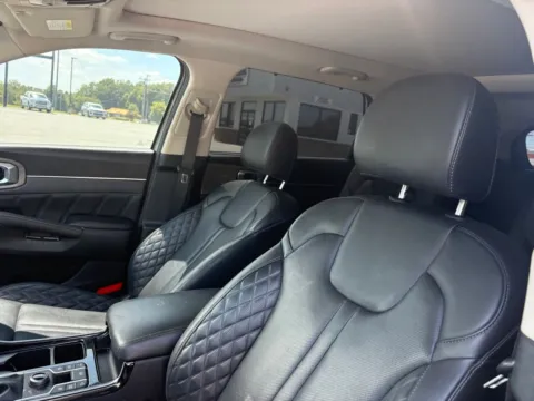 More photos of 2023 Kia Sorento X-Line SX Prestige at Jerry Hunt Supercenter - Lexington, NC