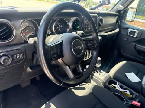 More photos of 2021 Jeep Wrangler Sport at Jerry Hunt Supercenter - Lexington, NC