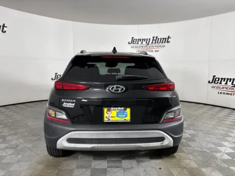 More photos of 2022 Hyundai Kona SEL at Jerry Hunt Supercenter - Lexington, NC