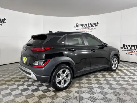 More photos of 2022 Hyundai Kona SEL at Jerry Hunt Supercenter - Lexington, NC