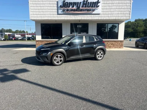 Black 2022 Hyundai Kona SEL for sale in Lexington, NC