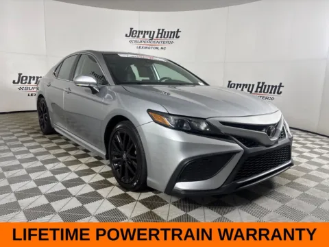 More photos of 2024 Toyota Camry SE at Jerry Hunt Supercenter - Lexington, NC