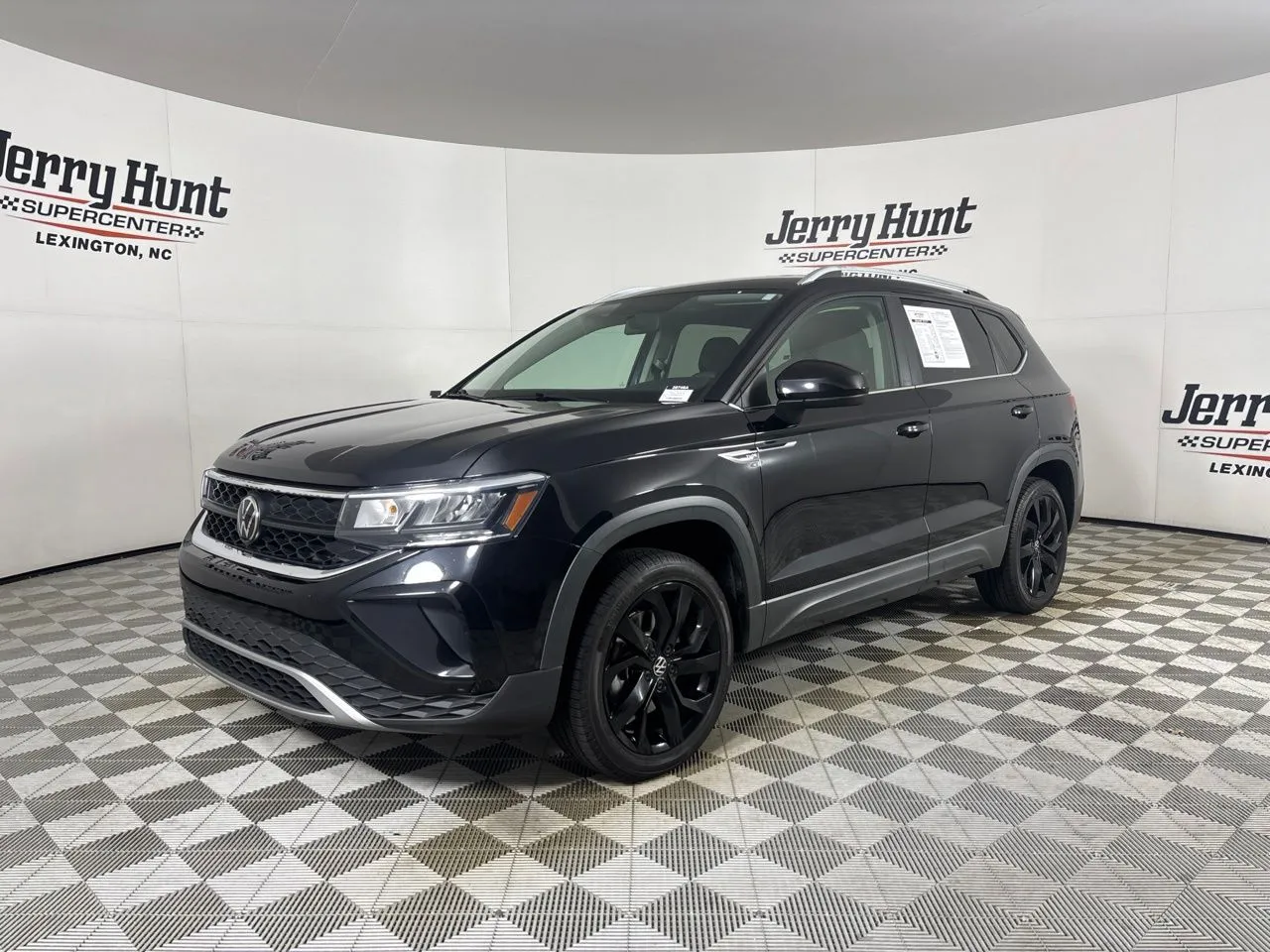 Black 2022 Volkswagen Taos 1.5T SE for sale in Lexington, NC