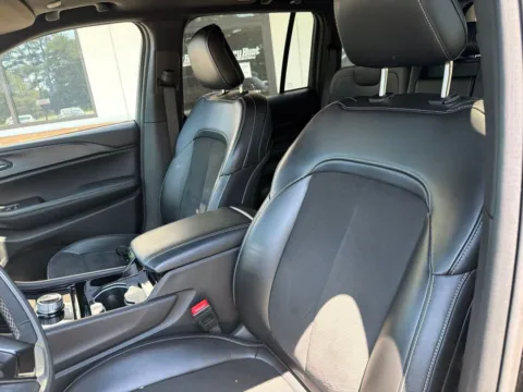 Another view of 2023 Jeep Grand Cherokee Altitude X for sale in Lexington, NC at Jerry Hunt Supercenter - Lexington