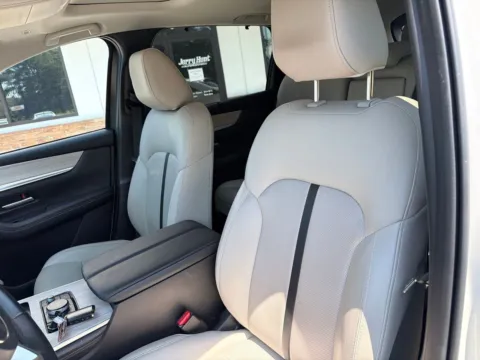 Photos of 2024 Mazda CX-90 PHEV Preferred for sale in Lexington, NC at Jerry Hunt Supercenter - Lexington