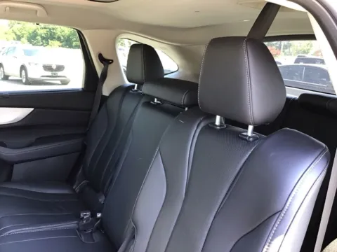 More photos of 2023 Acura MDX Technology at Jerry Hunt Supercenter - Lexington, NC