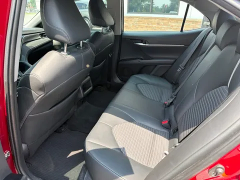 More photos of 2018 Toyota Camry SE at Jerry Hunt Supercenter - Lexington, NC