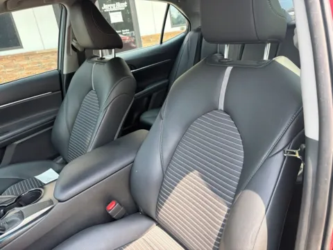 Another view of 2018 Toyota Camry SE for sale in Lexington, NC at Jerry Hunt Supercenter - Lexington