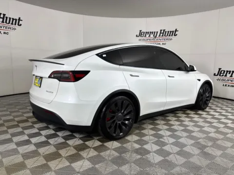 More photos of 2023 Tesla Model Y Performance at Jerry Hunt Supercenter - Lexington, NC
