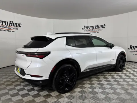 More photos of 2025 Chevrolet Equinox EV RS at Jerry Hunt Supercenter - Lexington, NC