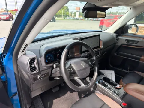 More photos of 2025 Ford Bronco Sport Outer Banks at Jerry Hunt Supercenter - Lexington, NC