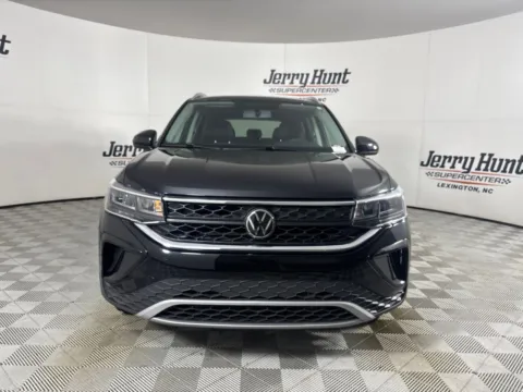Photos of 2022 Volkswagen Taos 1.5T SE for sale in Lexington, NC at Jerry Hunt Supercenter - Lexington