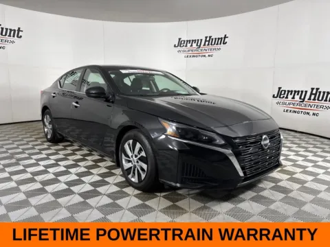 More photos of 2023 Nissan Altima 2.5 S at Jerry Hunt Supercenter - Lexington, NC