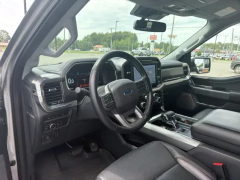 More photos of 2021 Ford F-150 Lariat at Jerry Hunt Supercenter - Lexington, NC